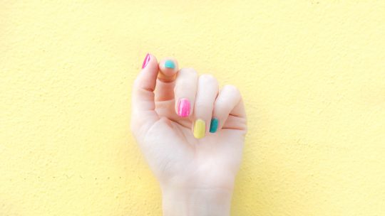 Le vernis semi permanent : la solution pour une manucure qui dure