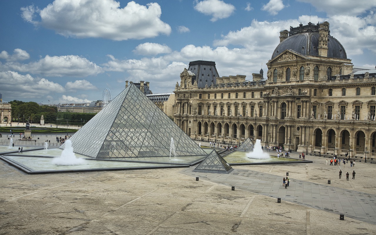 louvre paris