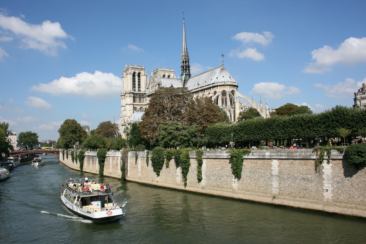 paris bateau