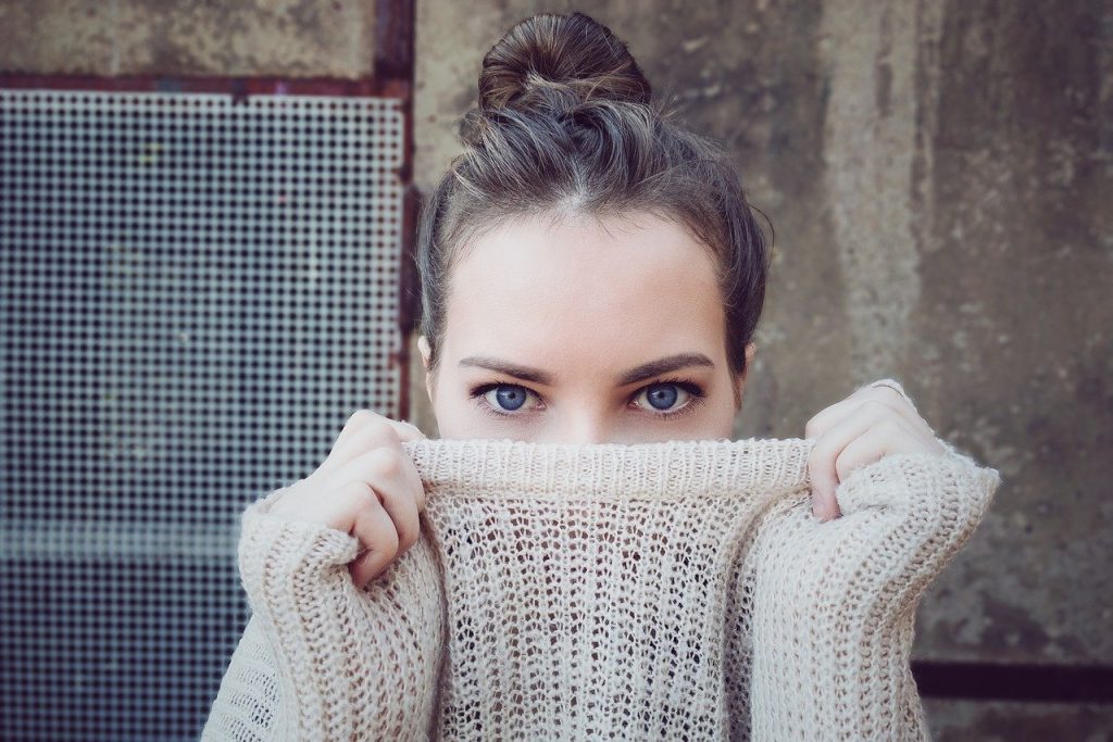 comment faire-sourcils-fins