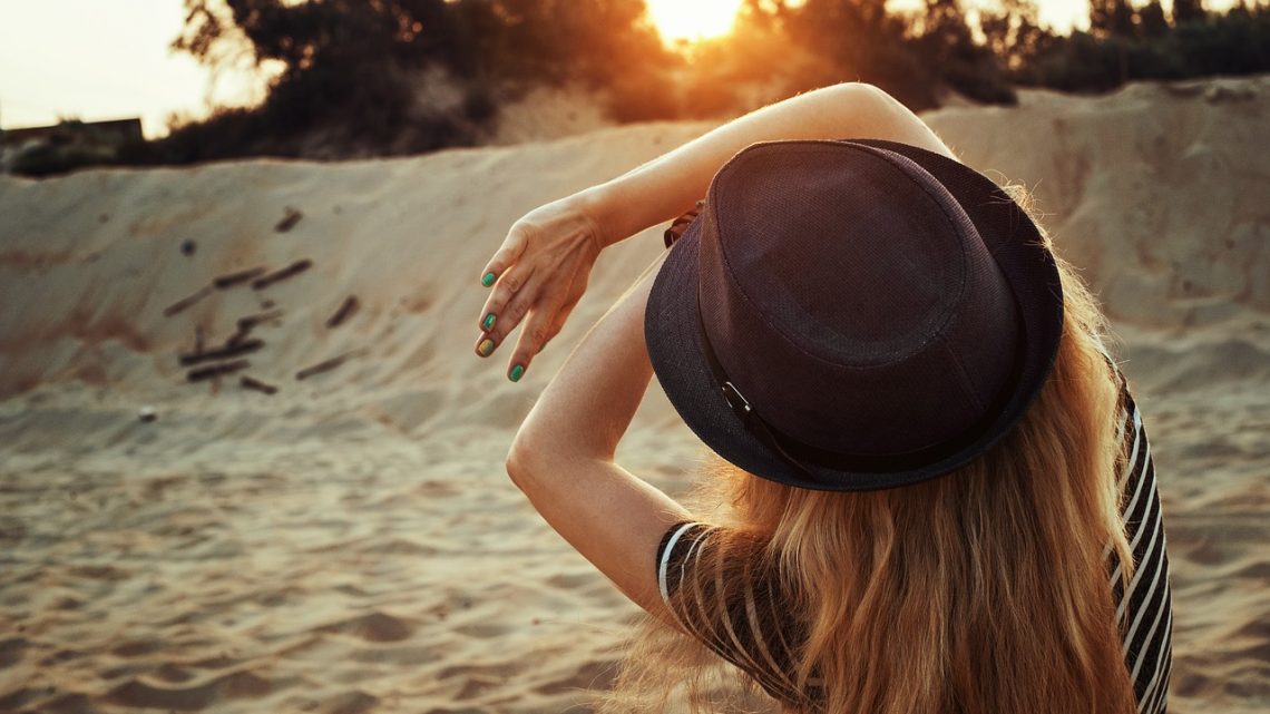 Tenue de plage chic avec 5 pièces