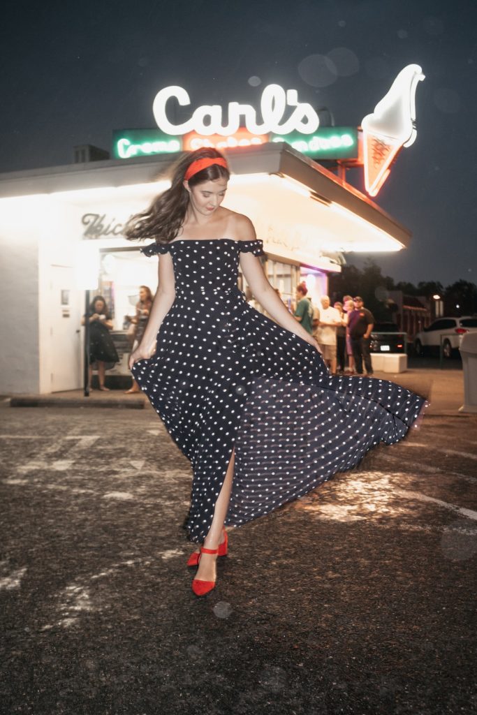 Robe année 60 : comment la choisir et la porter ?